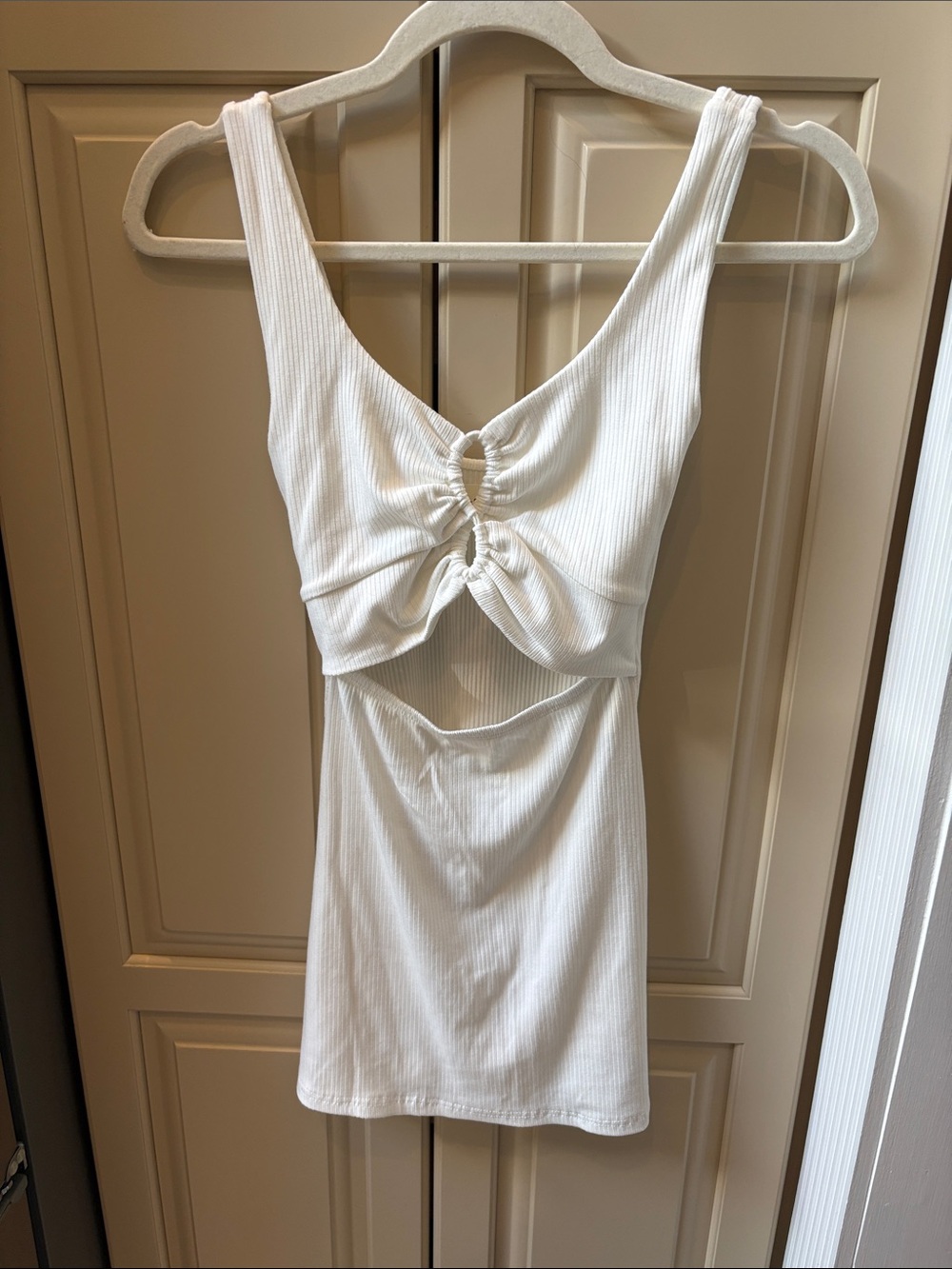 l*space Cream Ribbed Tank dress
